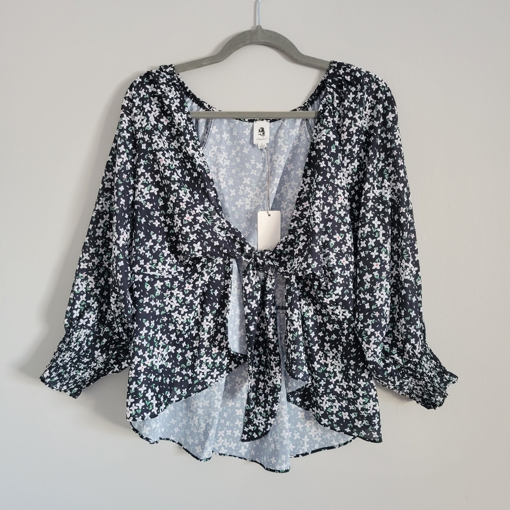 NWT Floral Tie Blouse